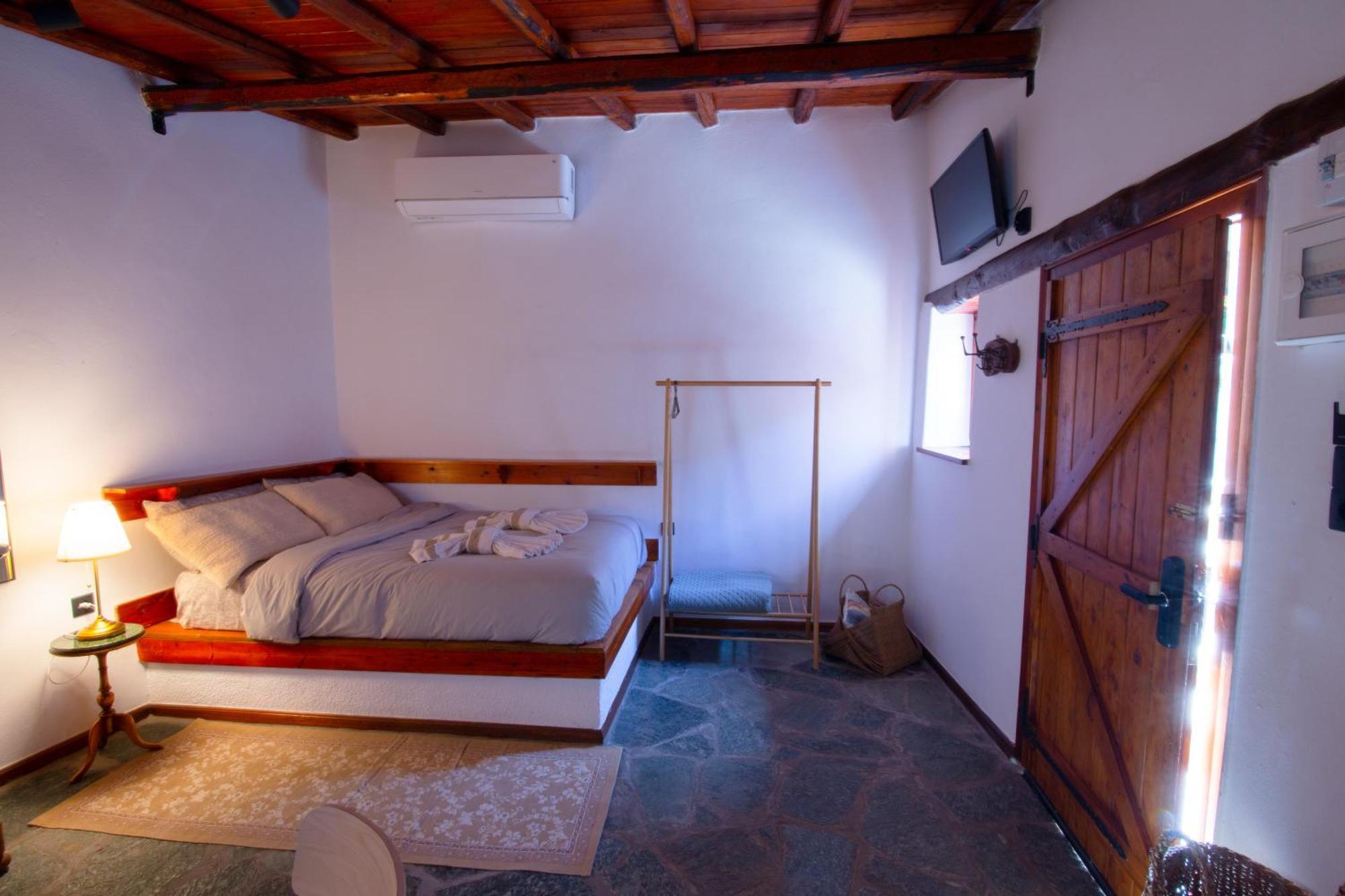 Fteri Stone House In Platanos, Akrata Apartment Екстериор снимка